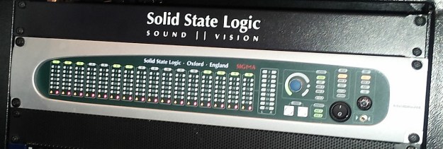 SSL Sigma mikser sumujący