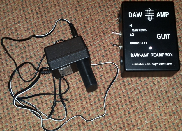 testowy DAW-AMP z zasilaczem sieciowym