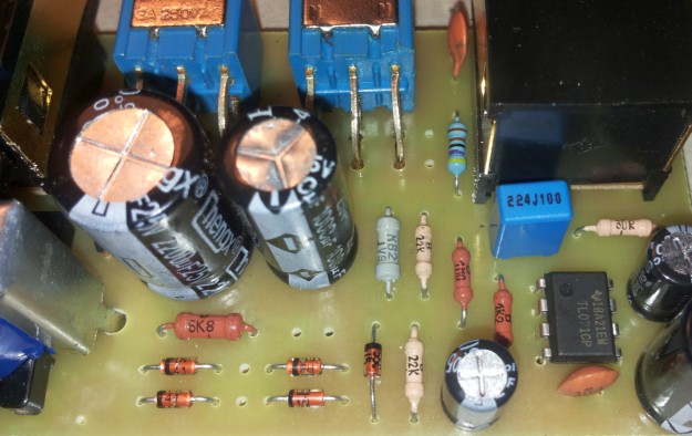 DAW-AMP na jednej płytce